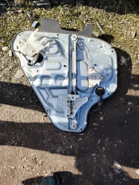 834802L010 задна дясна тава И30, снимка 2 - Части - 53635415