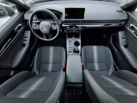 Honda Civic 2.0 i-MMD Hybrid Sport , снимка 12