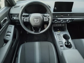 Honda Civic 2.0 i-MMD Hybrid Sport , снимка 11