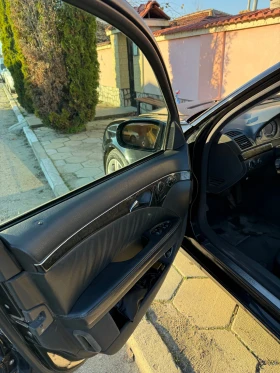Mercedes-Benz E 320, снимка 8