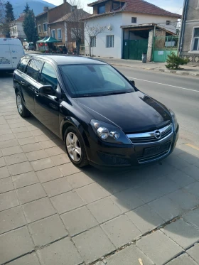 Opel Astra H, снимка 1