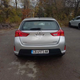 Toyota Auris, снимка 10