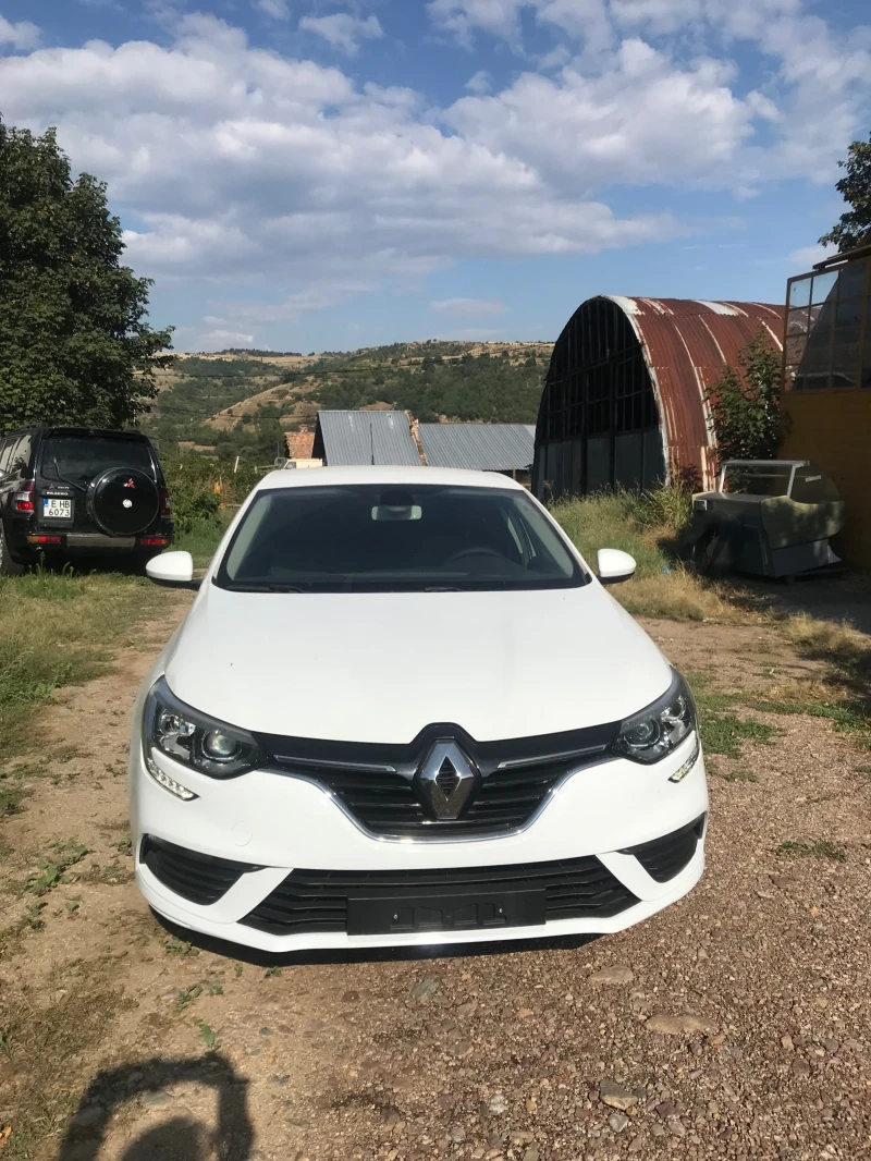 Renault Megane, снимка 4 - Автомобили и джипове - 47074527