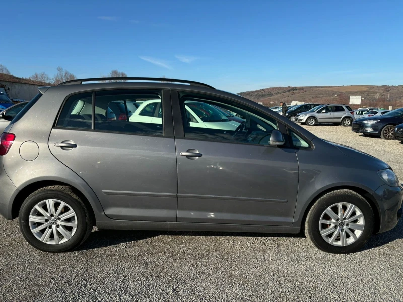 VW Golf Plus 1.6i fabr.gaz, снимка 5 - Автомобили и джипове - 48351803