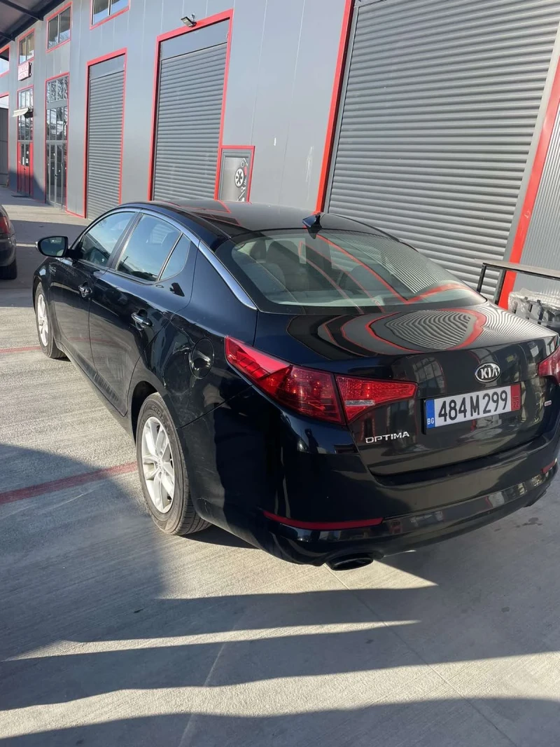 Kia Optima, снимка 4 - Автомобили и джипове - 48951232