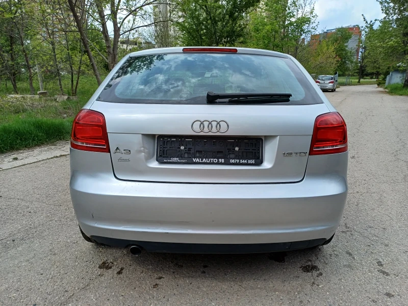 Audi A3 1.6 TDI Ambiente, снимка 6 - Автомобили и джипове - 49815213