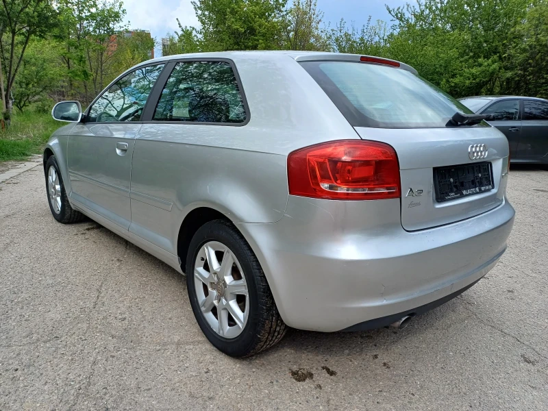 Audi A3 1.6 TDI Ambiente, снимка 7 - Автомобили и джипове - 49815213