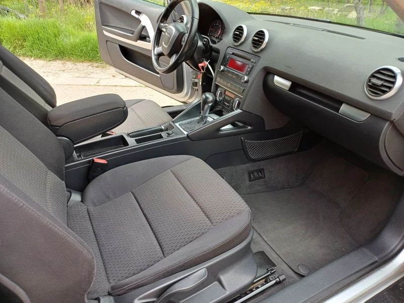 Audi A3 1.6 TDI Ambiente, снимка 12 - Автомобили и джипове - 49815213
