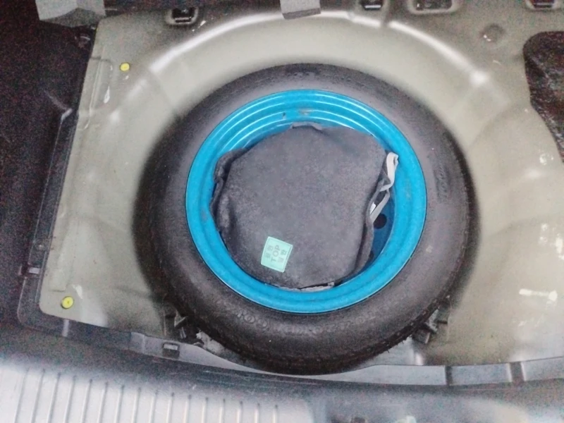 Kia Rio 1.25, снимка 9 - Автомобили и джипове - 52649097