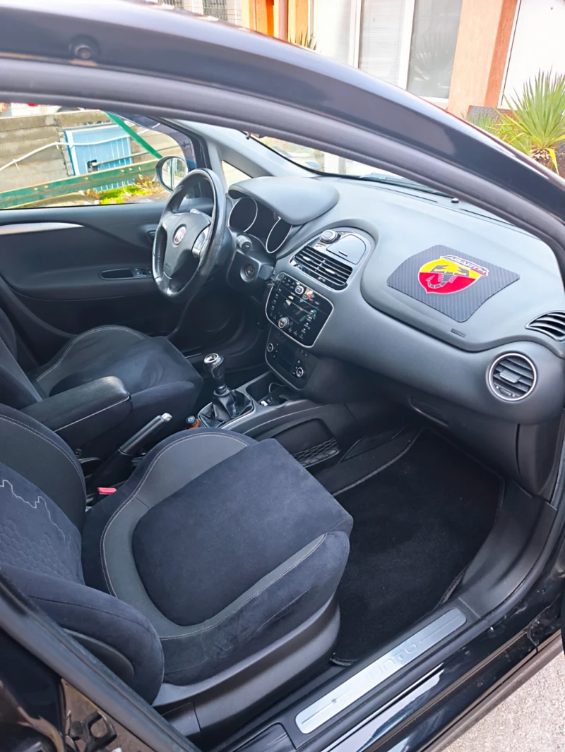 Fiat Punto 1.4 turbo 99kw, снимка 10 - Автомобили и джипове - 52249712