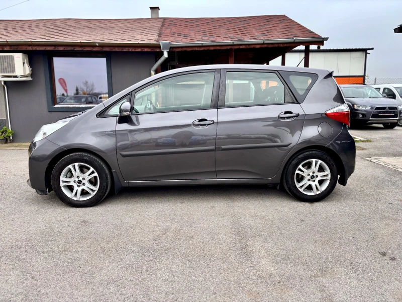 Toyota Verso S, снимка 5 - Автомобили и джипове - 52612202