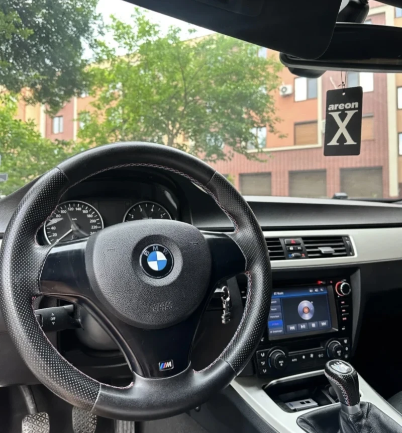 BMW 318, снимка 7 - Автомобили и джипове - 52962120