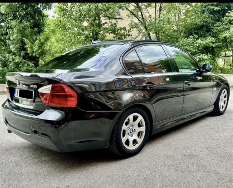 BMW 318, снимка 4 - Автомобили и джипове - 52962120
