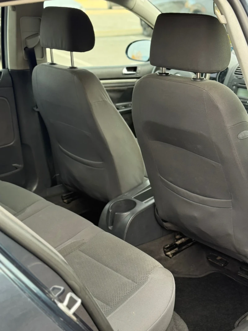 VW Golf 1.9 105 BKC Италия , снимка 6 - Автомобили и джипове - 53097945