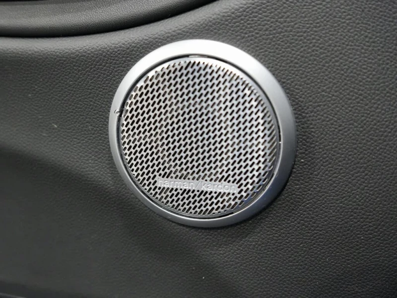 Alfa Romeo Giulia * Ti SPORT  * HeadUp* * AвтоКредит* (ЦЕНА ДО БГ), снимка 15 - Автомобили и джипове - 53141729