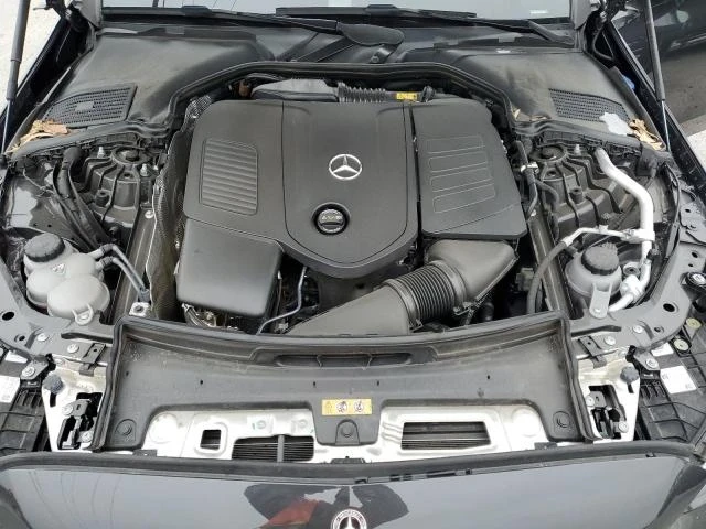 Mercedes-Benz C 300, снимка 11 - Автомобили и джипове - 48792740