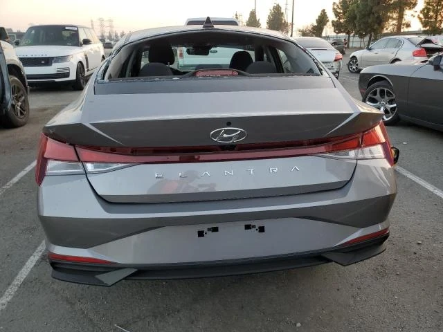 Hyundai Elantra, снимка 4 - Автомобили и джипове - 49031758