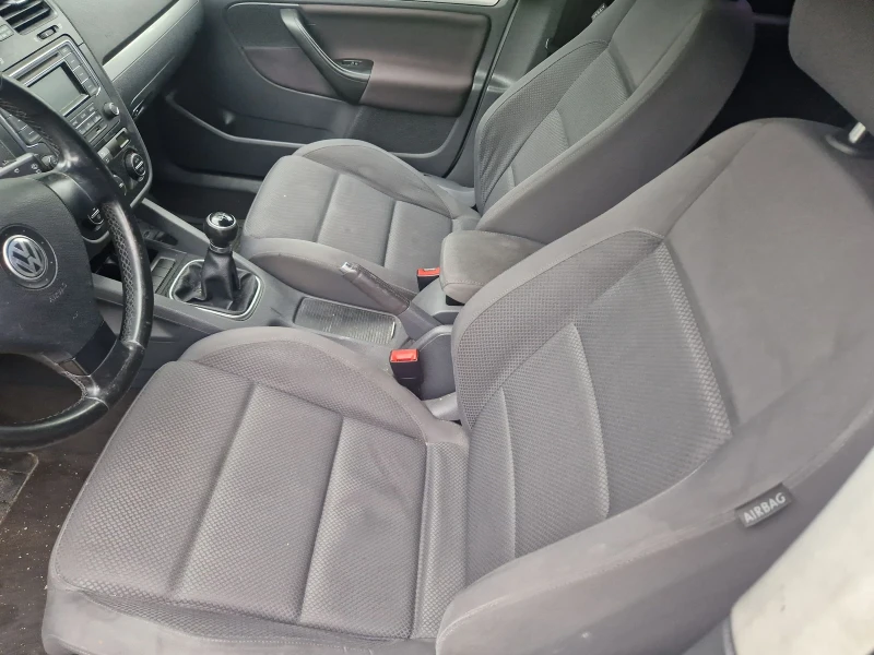 VW Golf 1.9PD KLIMATRON - 3950 лв. - 65107745 | Car24.bg