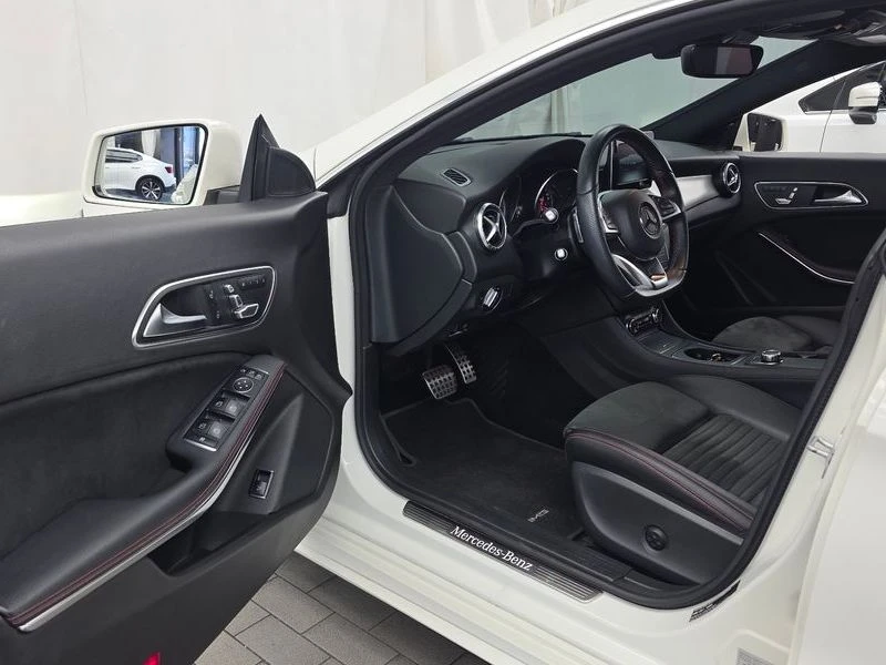 Mercedes-Benz CLA CLA220 AMG Line| 211к.с.| ВКЛ.ТЕХНОТЕСТ, снимка 10 - Автомобили и джипове - 55642049