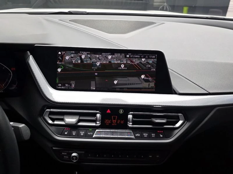 BMW 2 Gran Coupe Gran Coupe 220I Sports, снимка 14 - Автомобили и джипове - 55959371