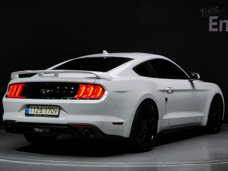 Ford Mustang 2.3 - САМО 30% АВАНС, снимка 2 - Автомобили и джипове - 56293293