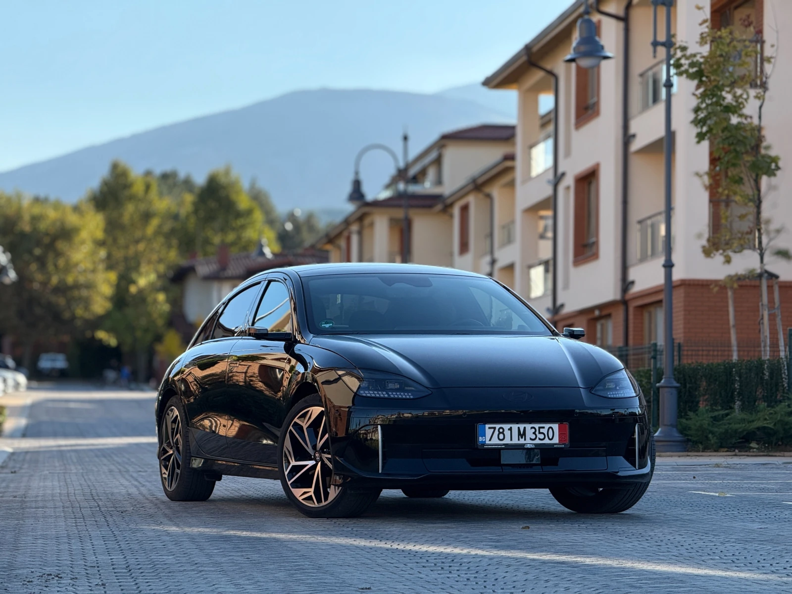 Hyundai Ioniq 6 AWD Uniq, снимка 1