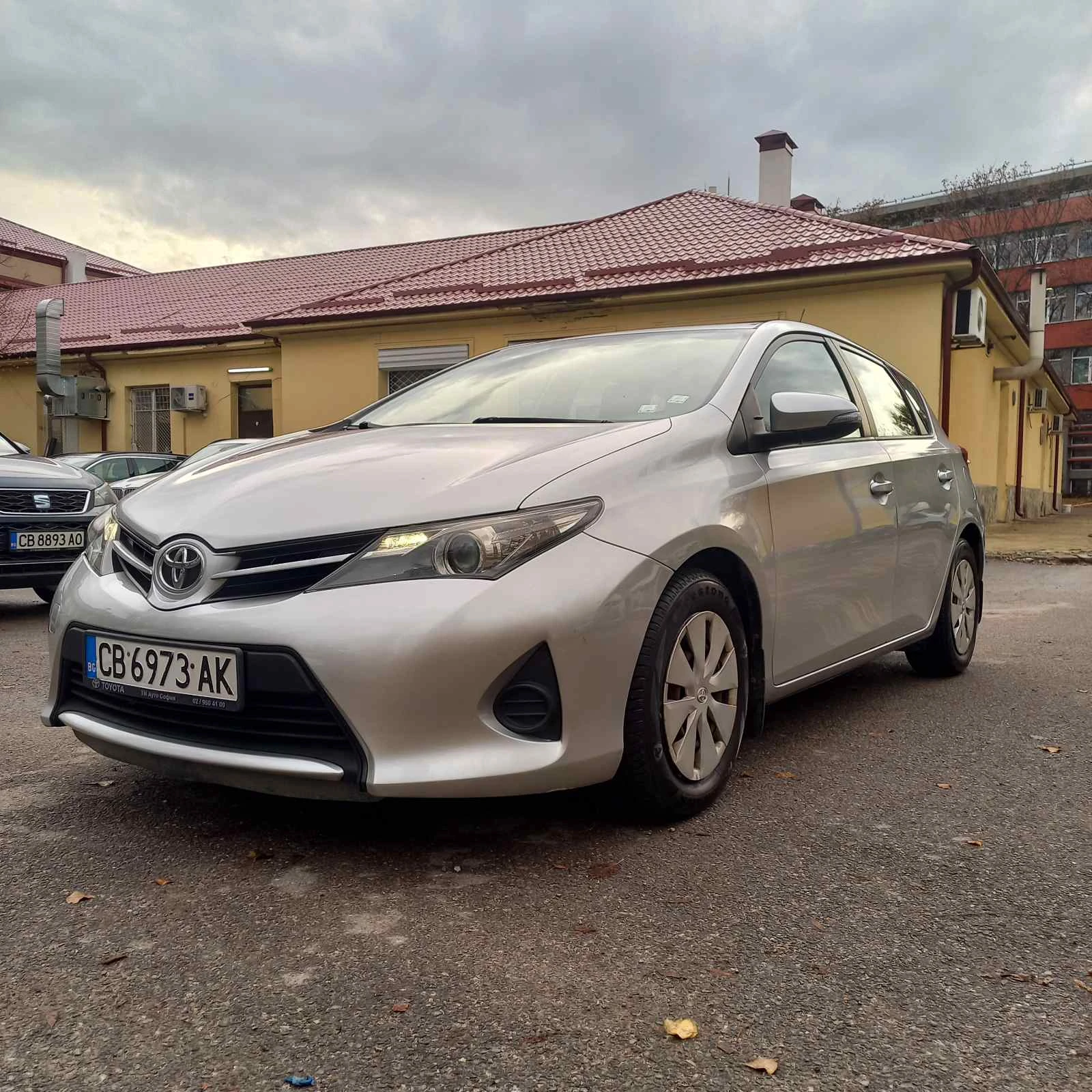 Toyota Auris, снимка 1