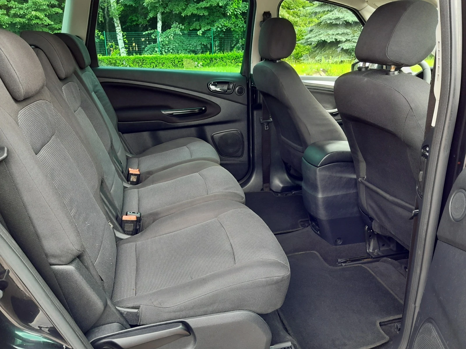Ford S-Max 1.8-125кс. | Mobile.bg — изображение 11