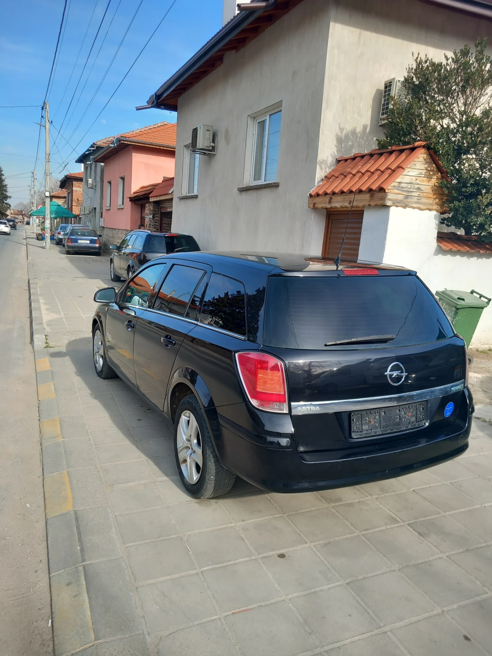 Opel Astra H 1.7 2010г. - изображение 3