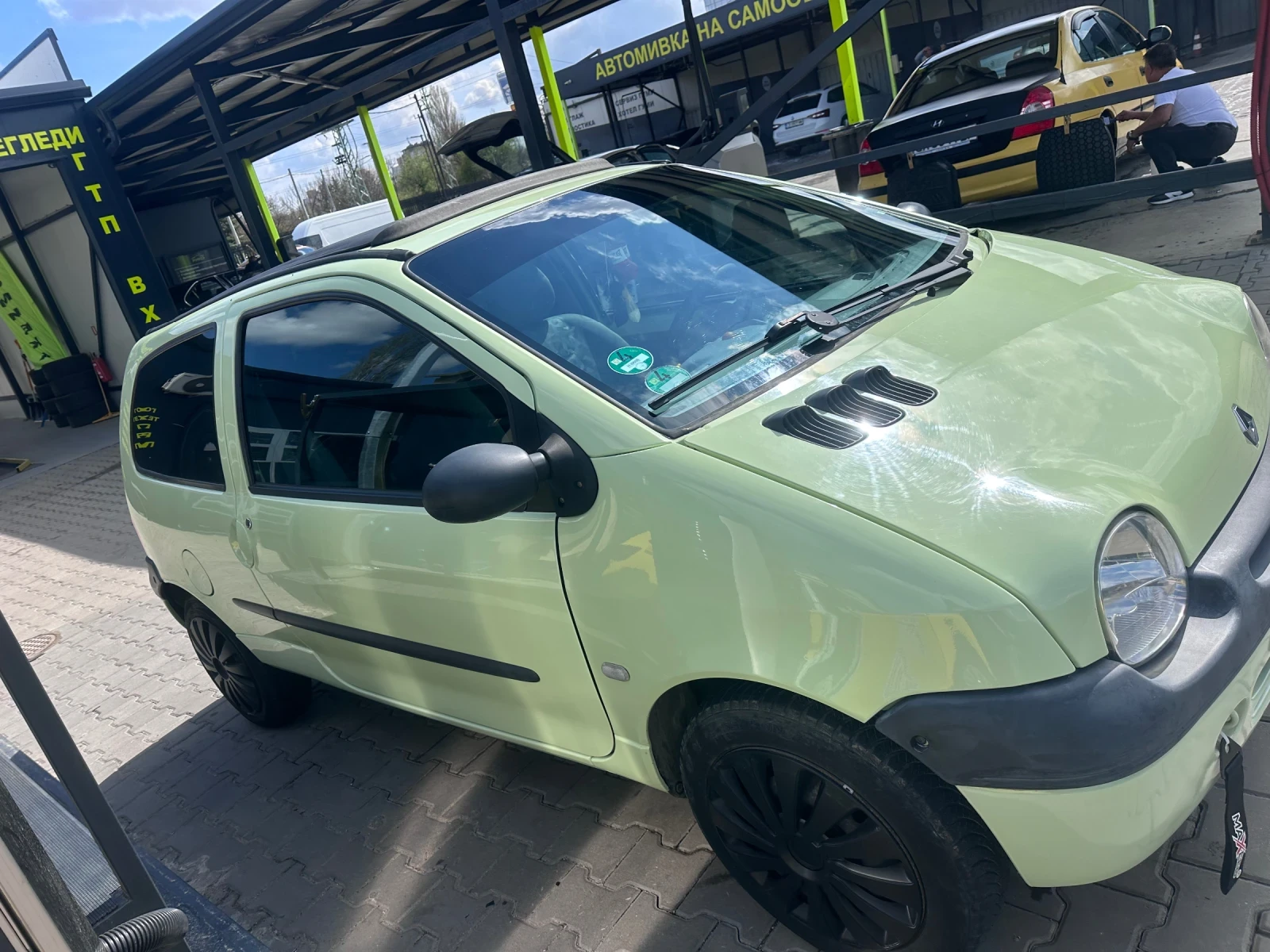 Renault Twingo  - изображение 3