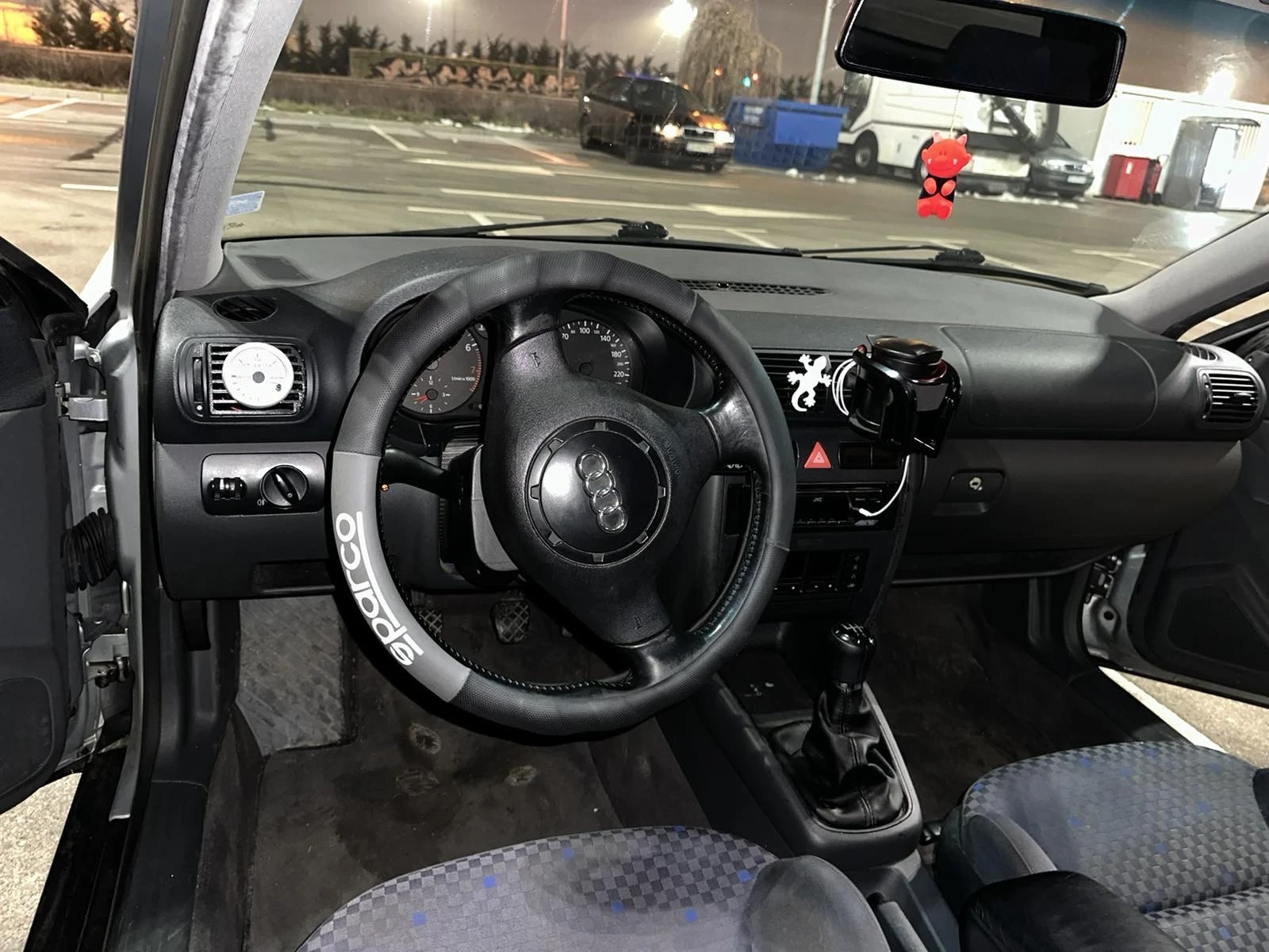 Audi A3 Турбо - изображение 10