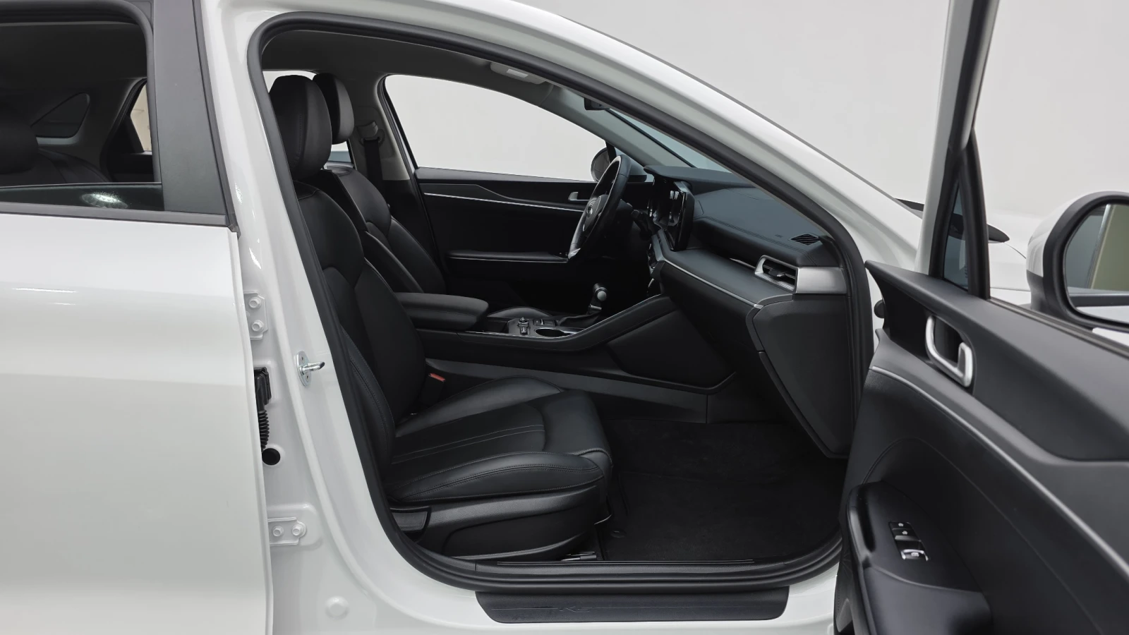 Kia K5 2.0LPI TRENDY | Mobile.bg   10