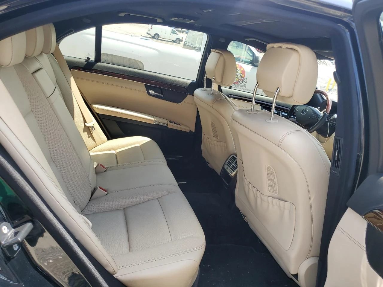 Mercedes-Benz S 550 * Възможност за Лизинг*  - изображение 10
