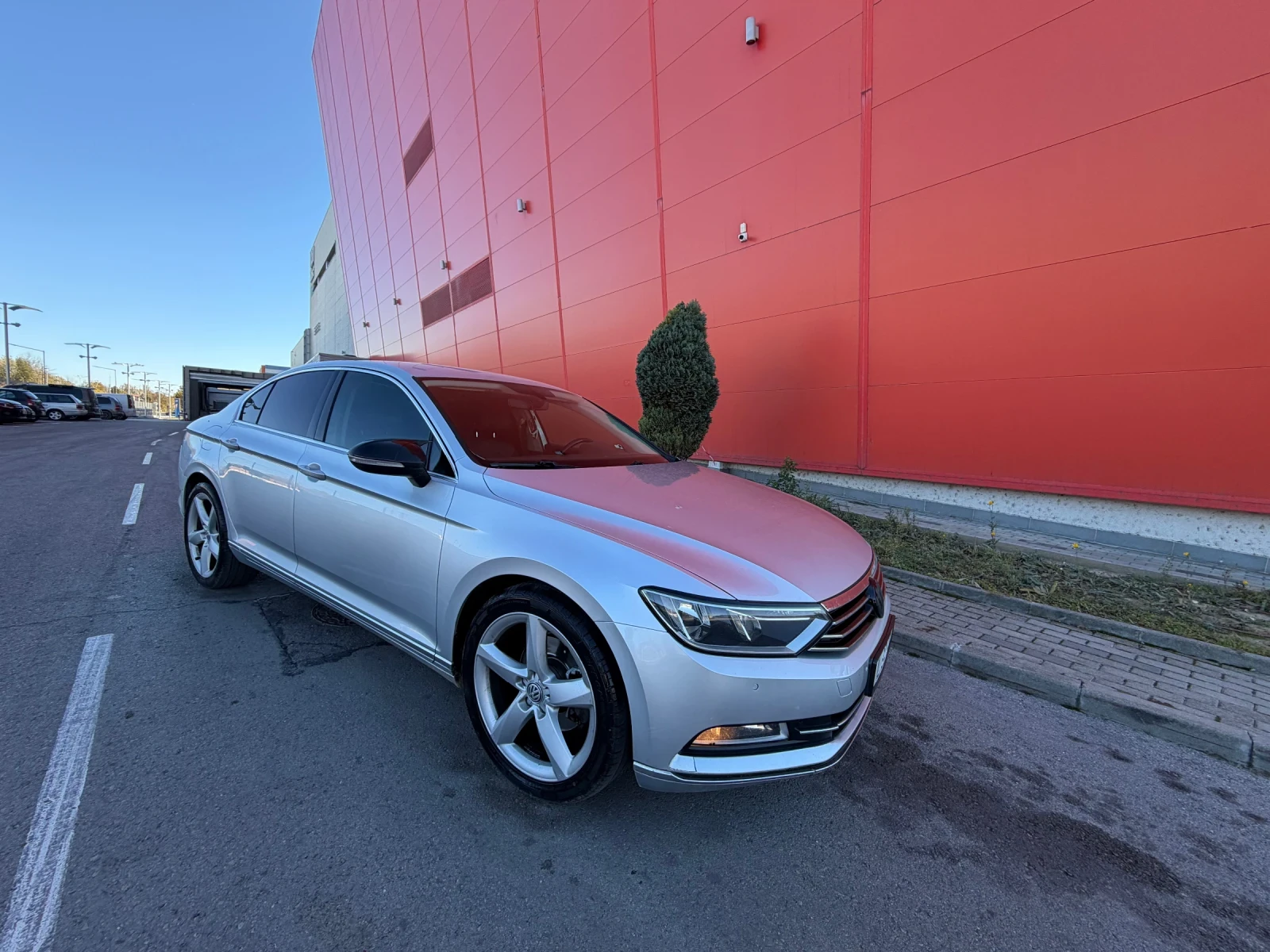 VW Passat 2.0TDI* 6ск* Ръчка* Highline | Mobile.bg — изображение 1