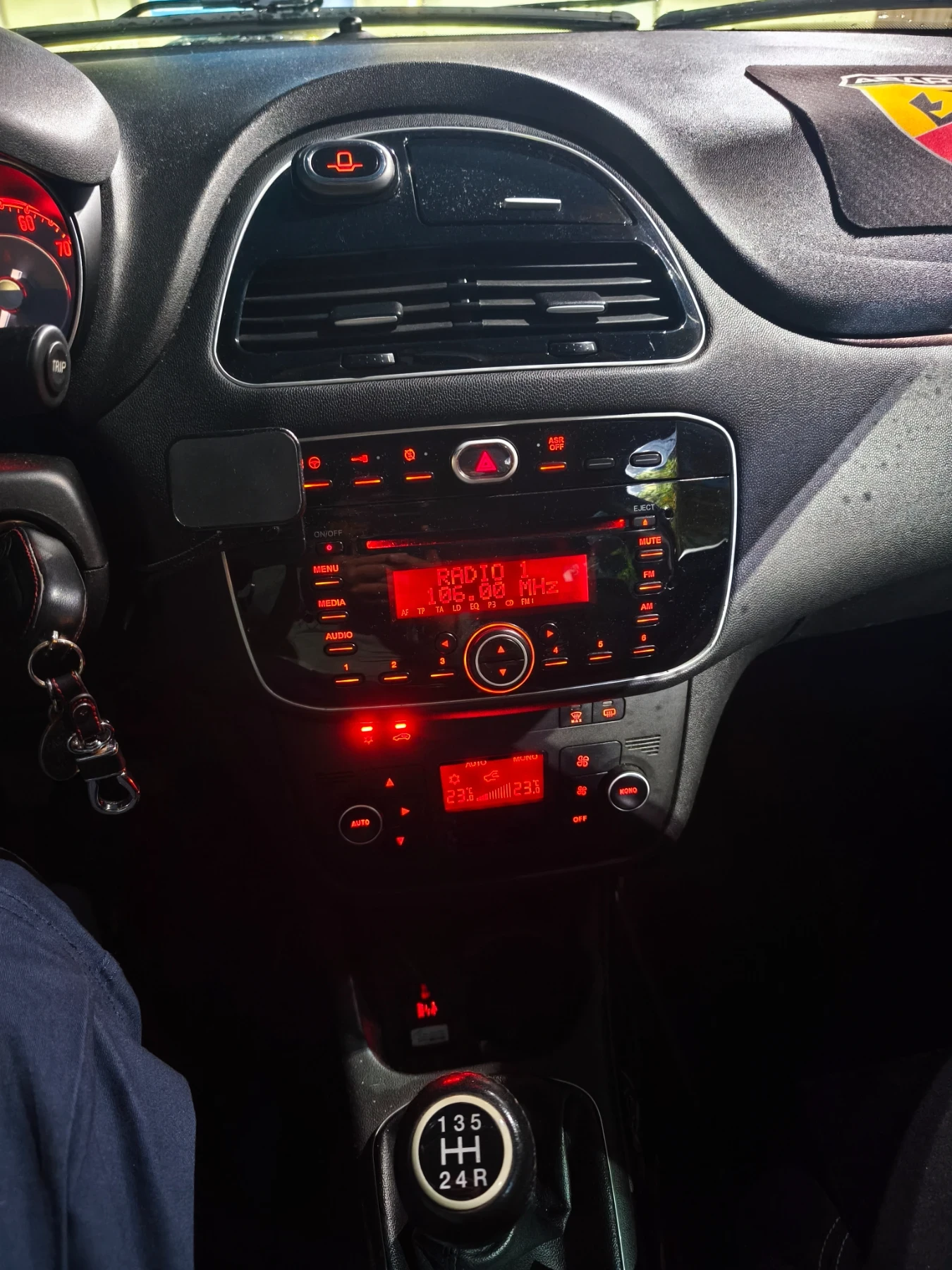 Fiat Punto 1.4 turbo 99kw - изображение 9