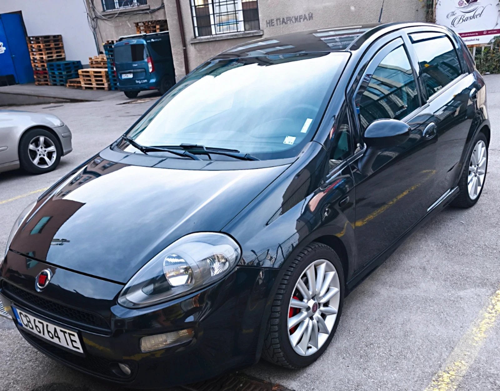 Fiat Punto 1.4 turbo 99kw - изображение 2