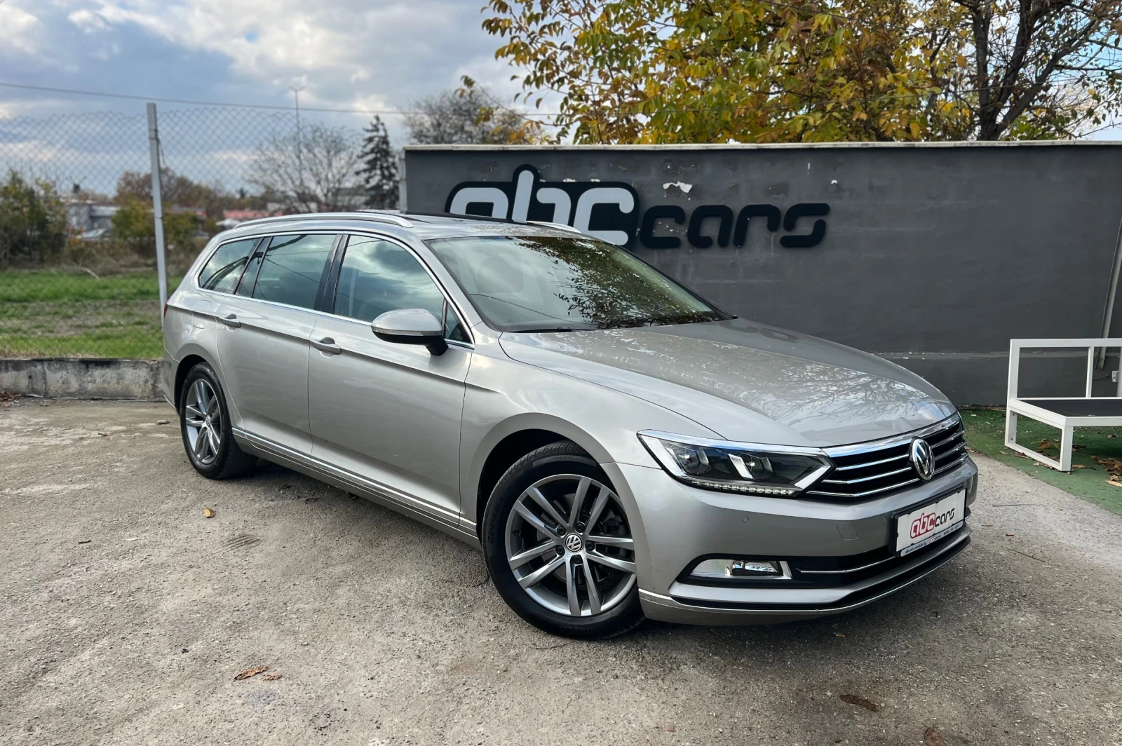 VW Passat 2.0TDI DSG Led Highline - изображение 2