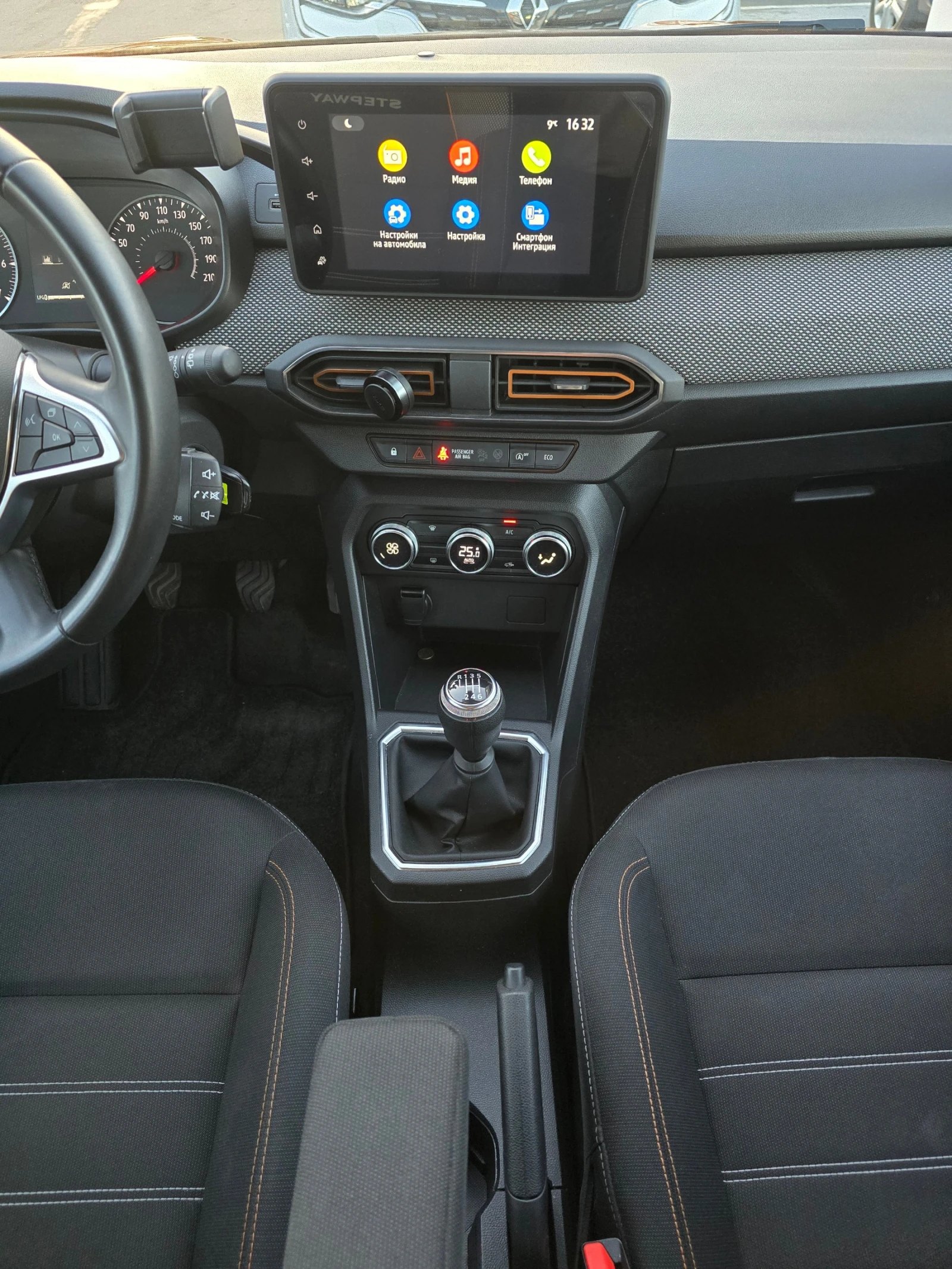 Dacia Sandero Stepway 1.0 Tce/LPG - изображение 9