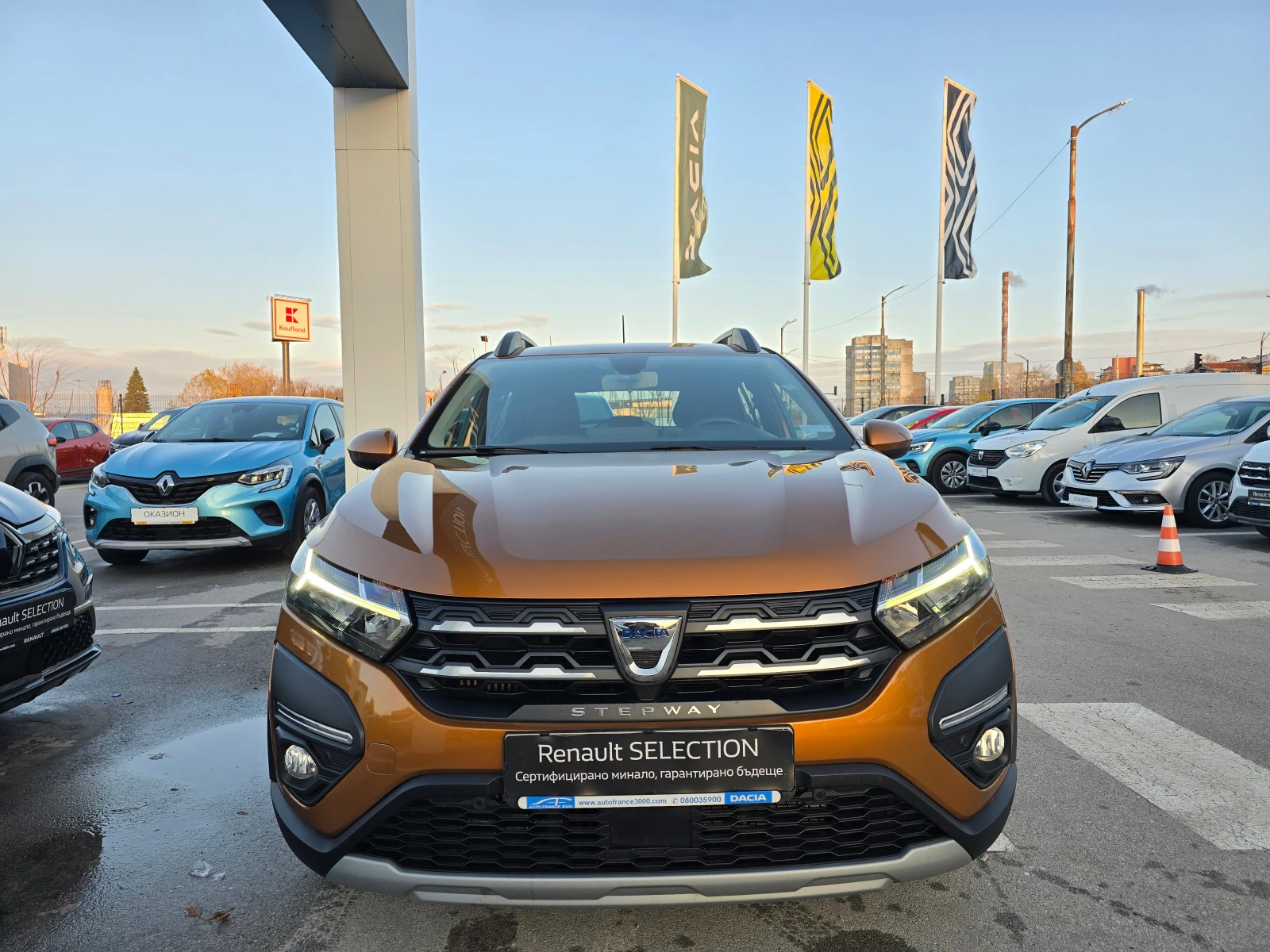 Dacia Sandero Stepway 1.0 Tce/LPG - изображение 2