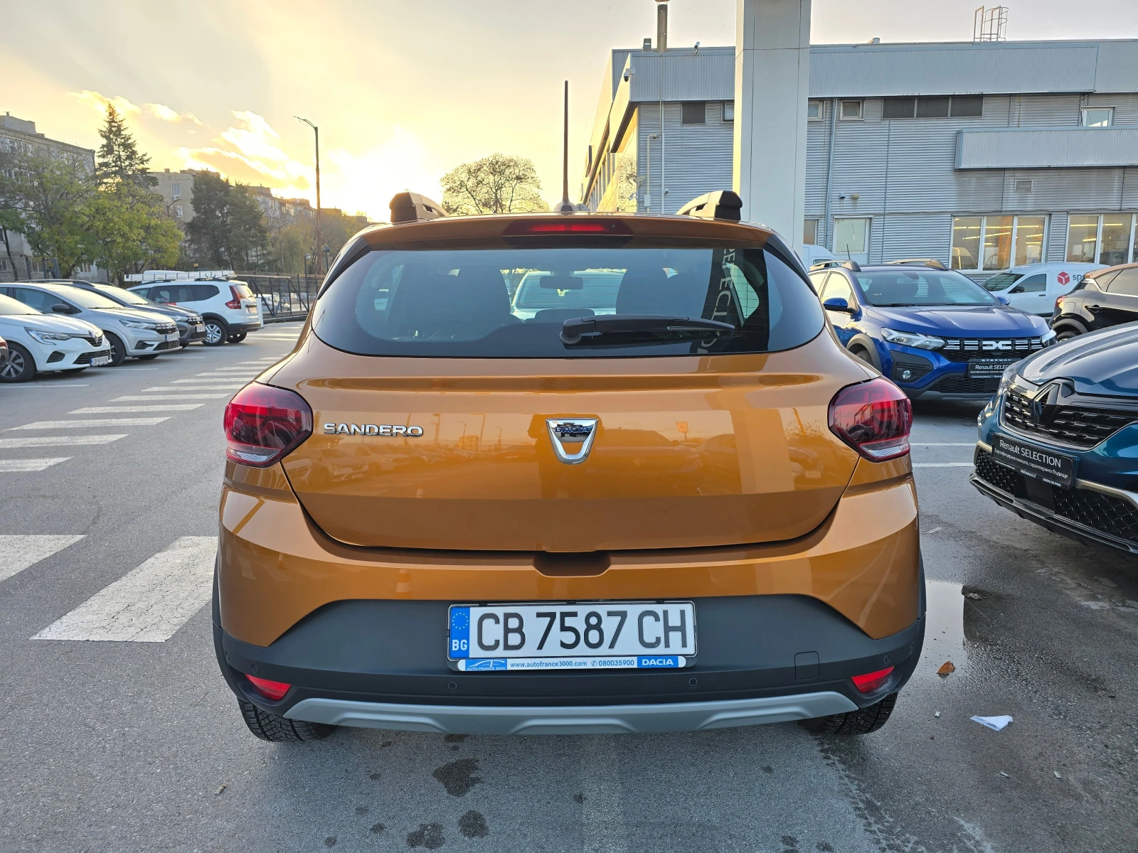 Dacia Sandero Stepway 1.0 Tce/LPG - изображение 4