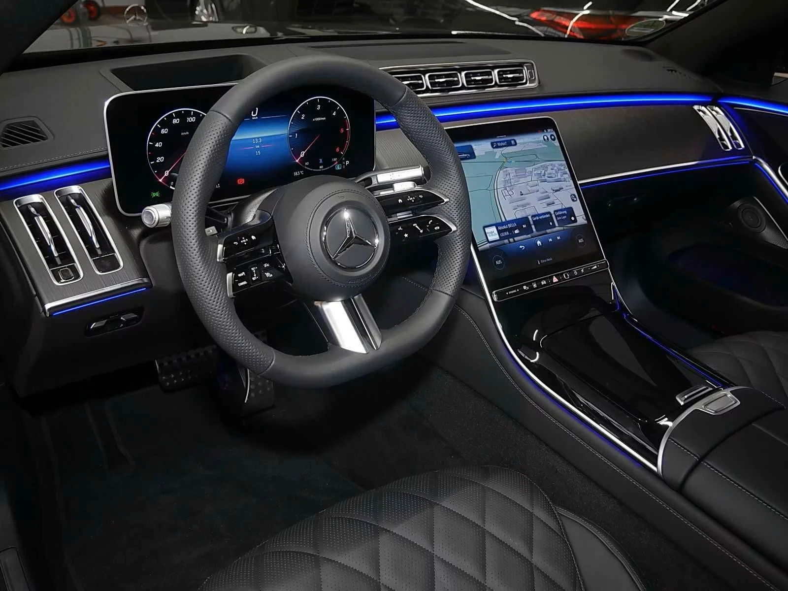 Mercedes-Benz S 400 AMG, 4matic, 360, Pano, Месечна вноска от 2200 лв. - изображение 4