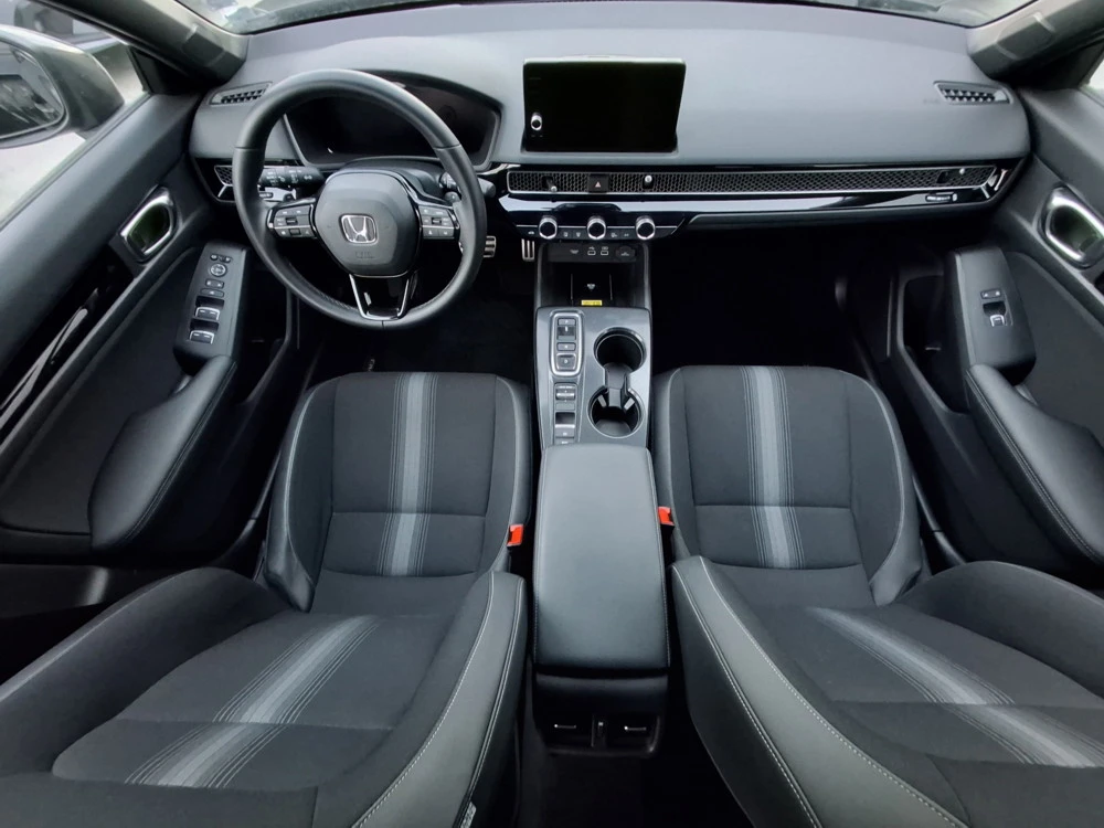 Honda Civic 2.0 i-MMD Hybrid Sport , снимка 12 - Автомобили и джипове - 53771979