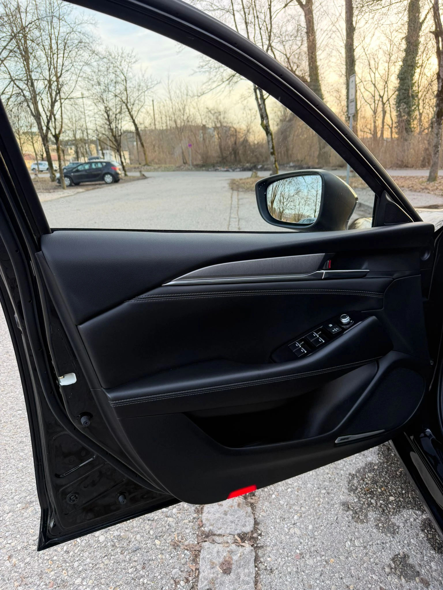 Mazda 6 2.2 SKYACTIV-D 184 PS Sports, снимка 7 - Автомобили и джипове - 53847083