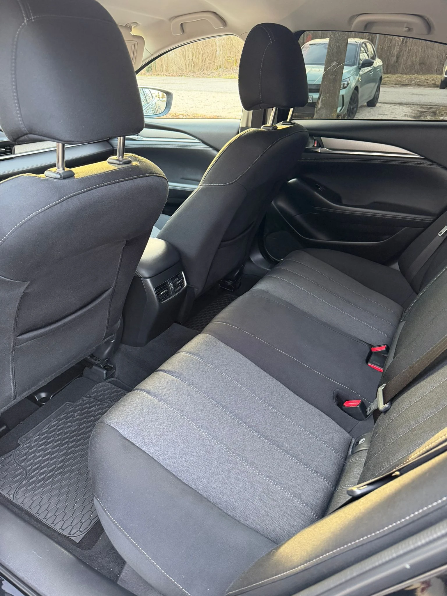 Mazda 6 2.2 SKYACTIV-D 184 PS Sports, снимка 9 - Автомобили и джипове - 53847083