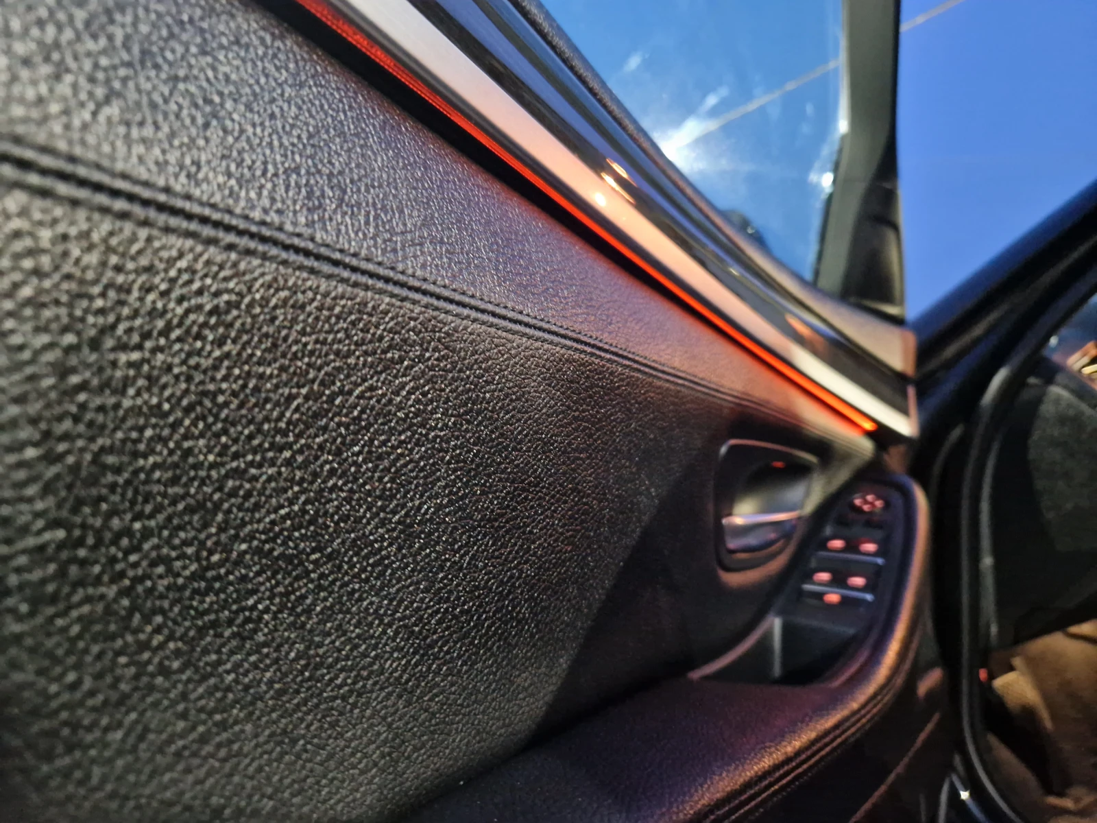 BMW 530 X-drive LUXURY* PERFEKT, снимка 7 - Автомобили и джипове - 53879066