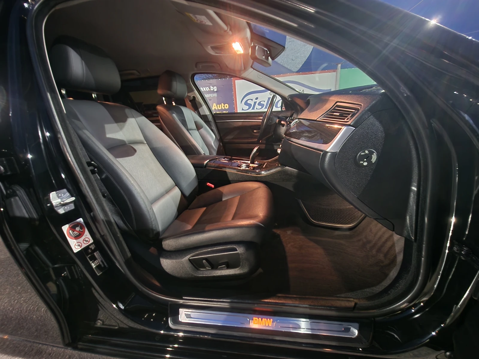 BMW 530 X-drive LUXURY* PERFEKT, снимка 16 - Автомобили и джипове - 53879066