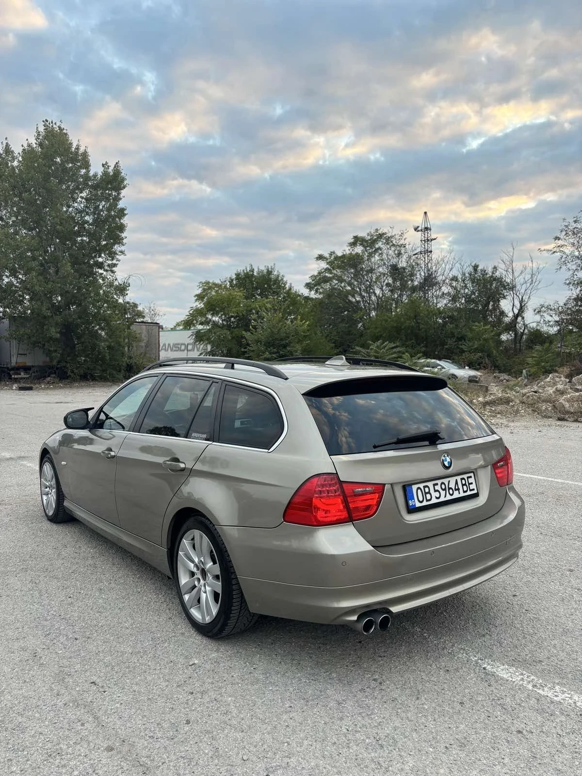 BMW 325 325d, снимка 10 - Автомобили и джипове - 53999300