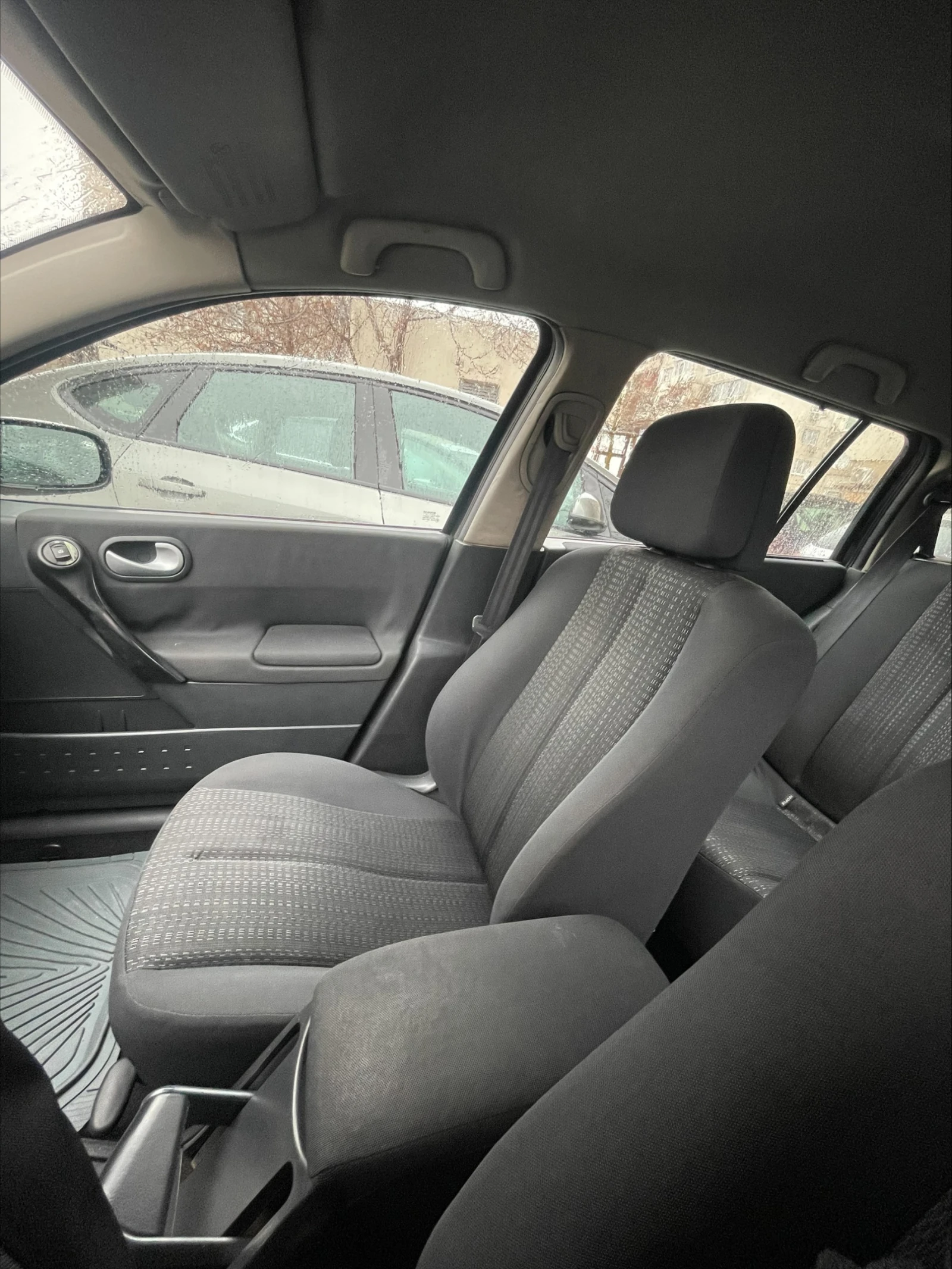 Renault Megane, снимка 6 - Автомобили и джипове - 54033445