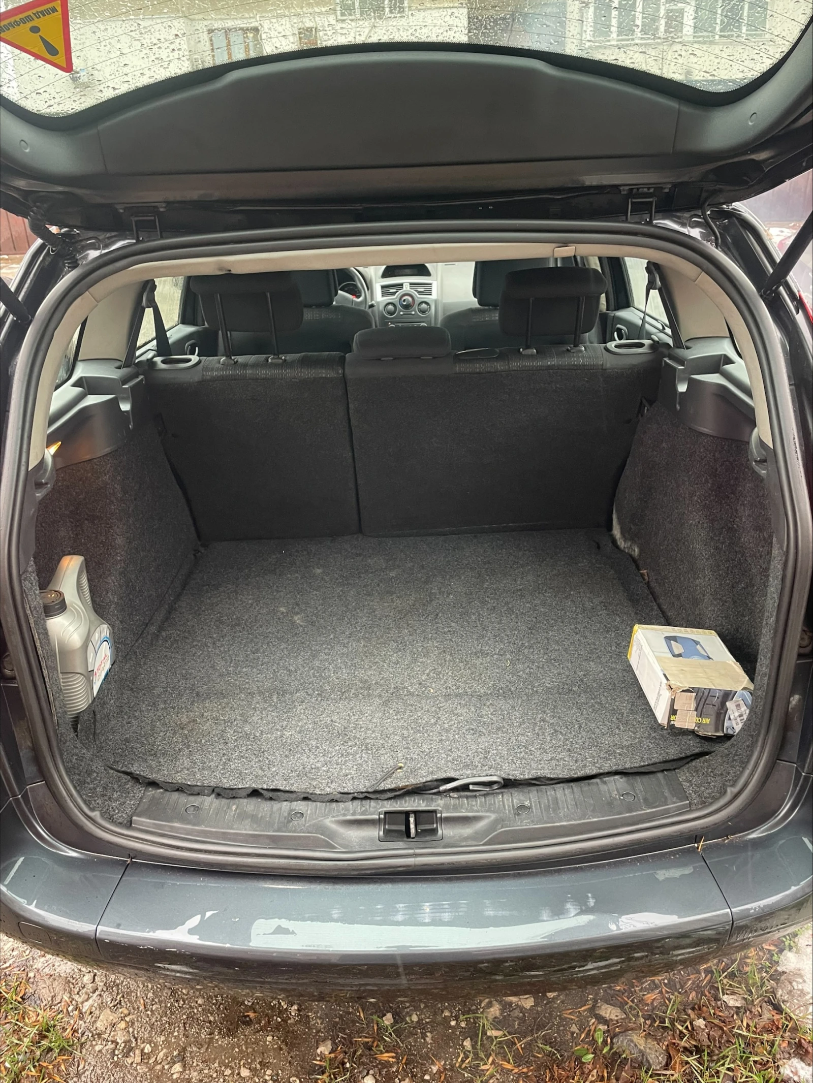 Renault Megane, снимка 9 - Автомобили и джипове - 54033445