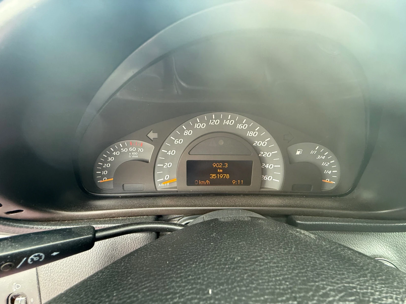 Mercedes-Benz C 180, снимка 13 - Автомобили и джипове - 54269037